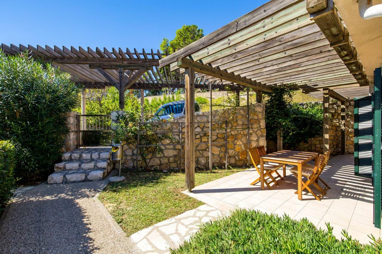 Villas Rab Palit Екстериор снимка